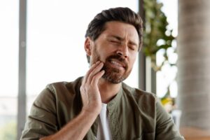 Man with TMJ disorder